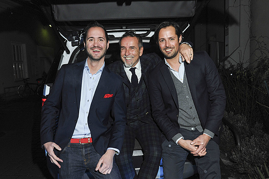 Michi Klemera (Luis Trenker CEO), Niklas Reissinger (Land Rover), Anys Bentchikou (Land Rover) Luis Trenker Showroom Opening in M&uuml;nchen am 12.01.2017 Foto: BrauerPhotos / G.Nitschke